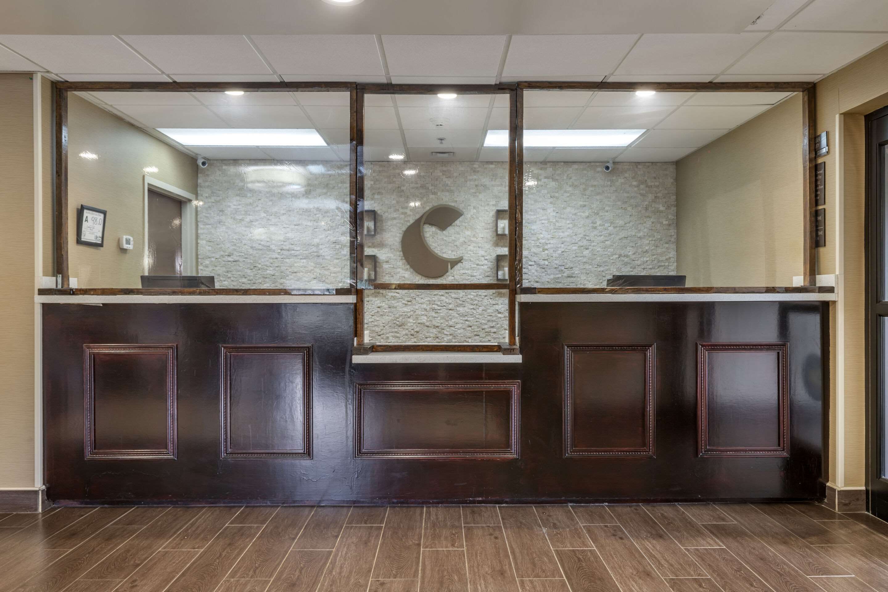 Front desk with friendly staff | Comfort Inn & Suites Mocksville I-40