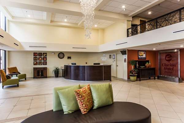  - Clarion Hotel Airport & Conference Center Charlotte - I-77, Exit 6A