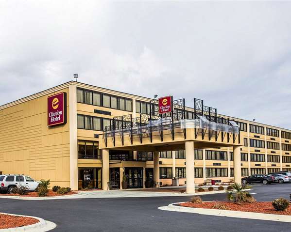 Exterior view - Clarion Hotel Airport & Conference Center Charlotte - I-77, Exit 6A