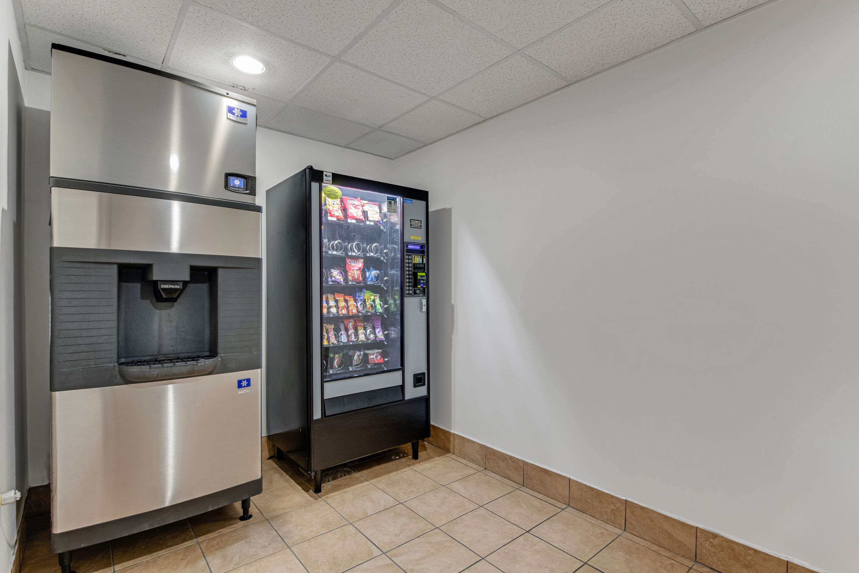 Hotel vending area