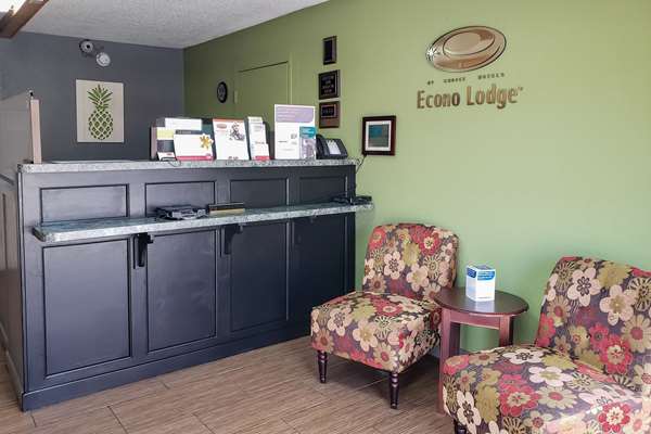  - Econo Lodge Elizabeth City