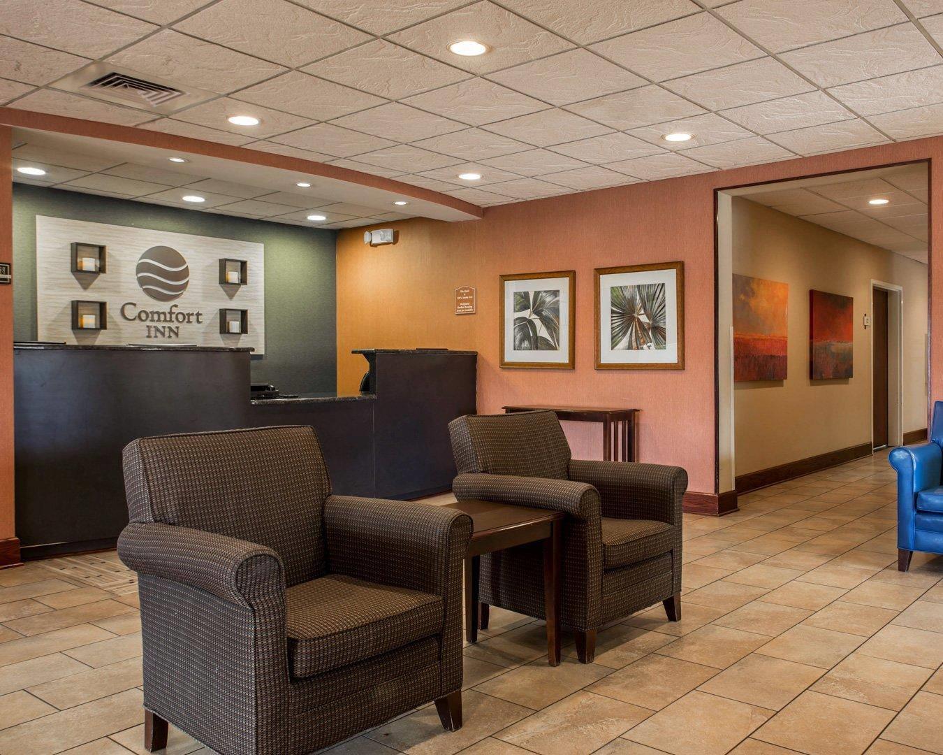Hotel lobby | Comfort Inn & Suites