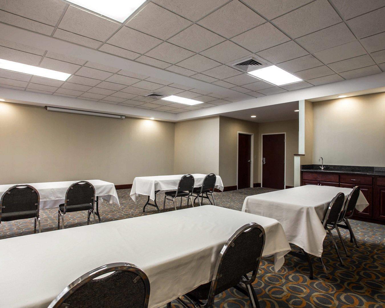 Meeting room | Comfort Inn & Suites