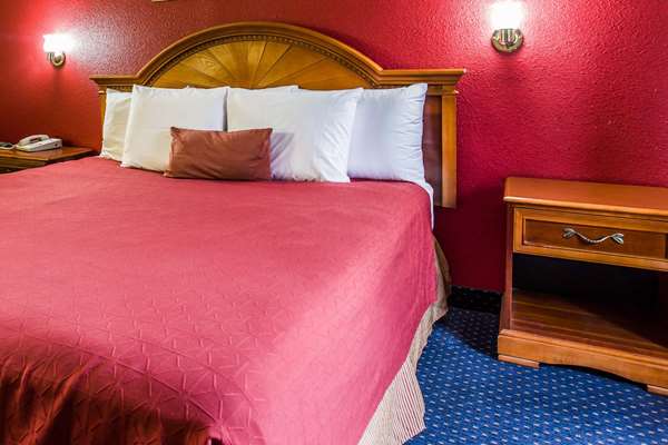  - Rodeway Inn I-85 Charlotte - I-85, Exit 36