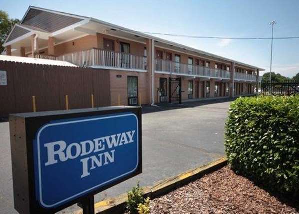 Exterior view - Rodeway Inn I-85 Charlotte - I-85, Exit 36