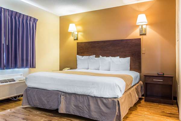  - Suburban Studios Charlotte