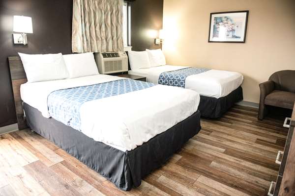  - Suburban Studios Southeast Charlotte