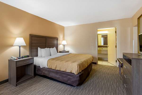 Suite - Quality Inn & Suites Winston-Salem - I-40, Exit 190