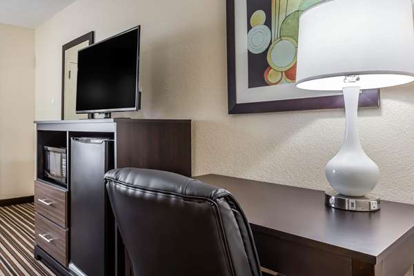  - Quality Inn Aberdeen