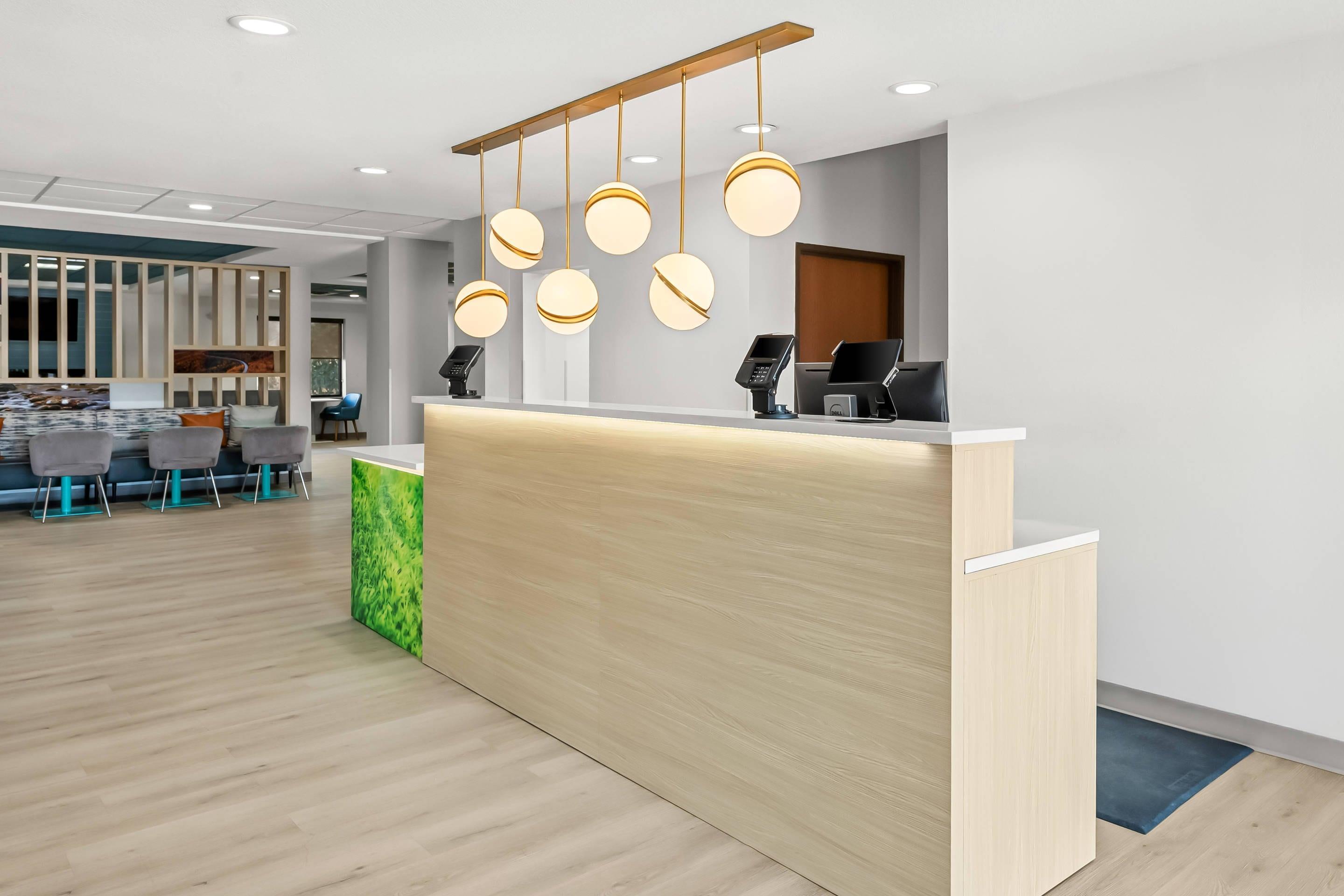 Front desk | Comfort Suites Sanford