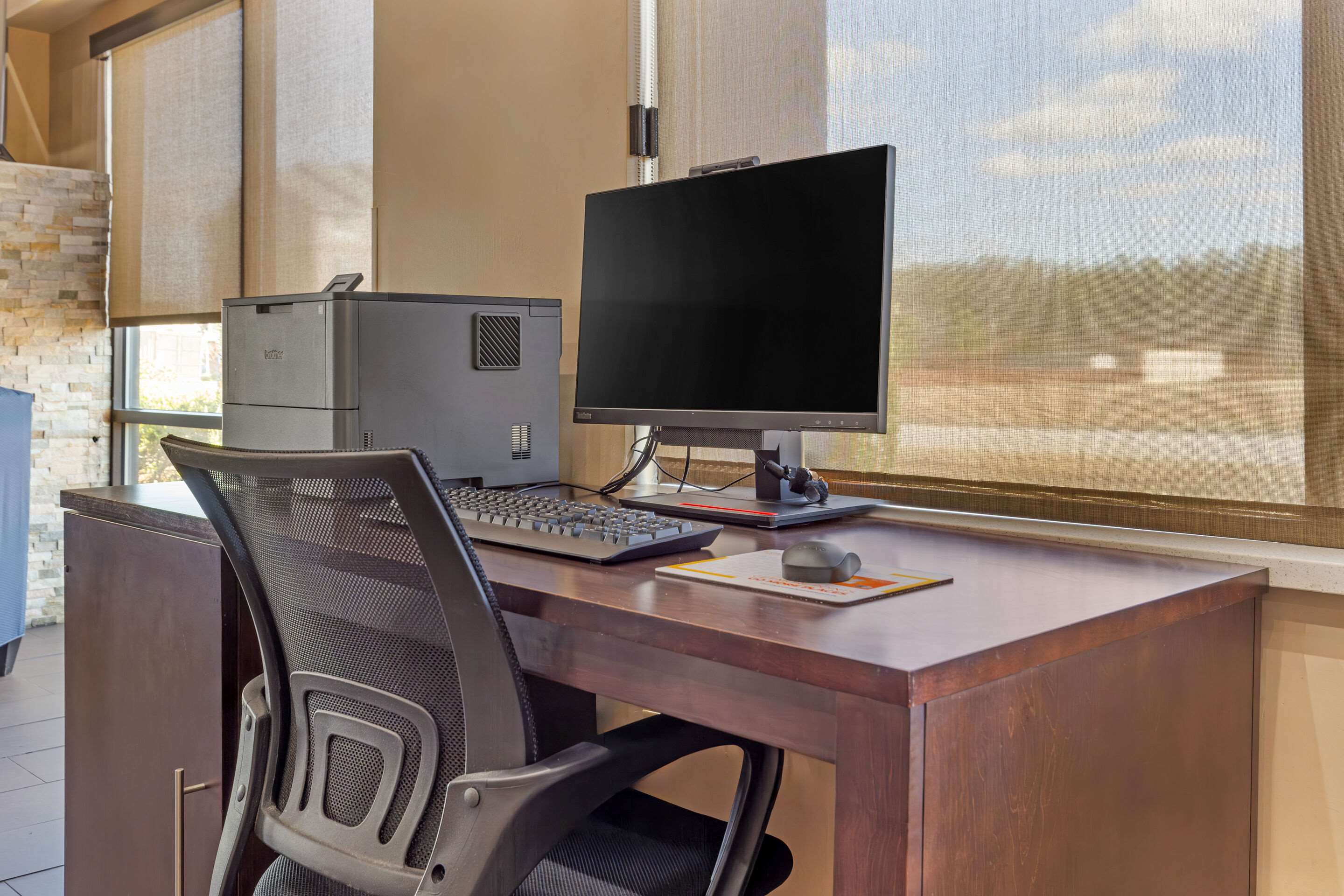 Business center | Comfort Suites Wilson I-95