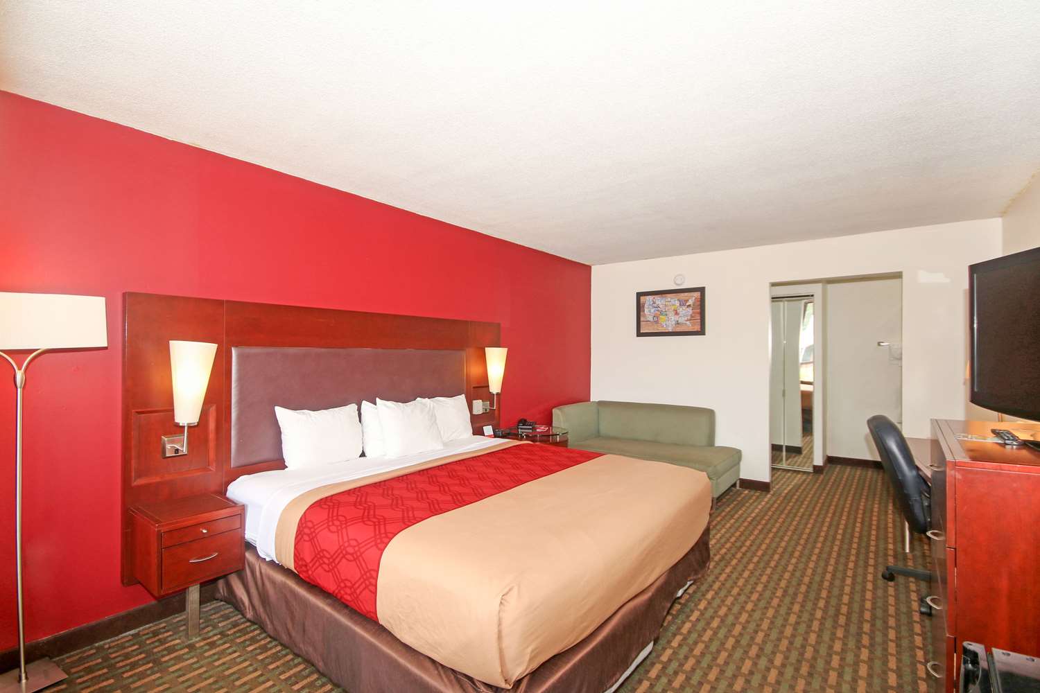 Econo Lodge Pilot Mountain, NC See Discounts