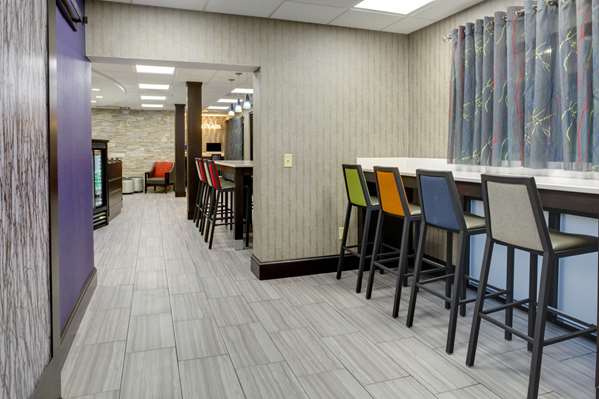  - Clarion Inn Biltmore Village Asheville - I-40, Exit 50