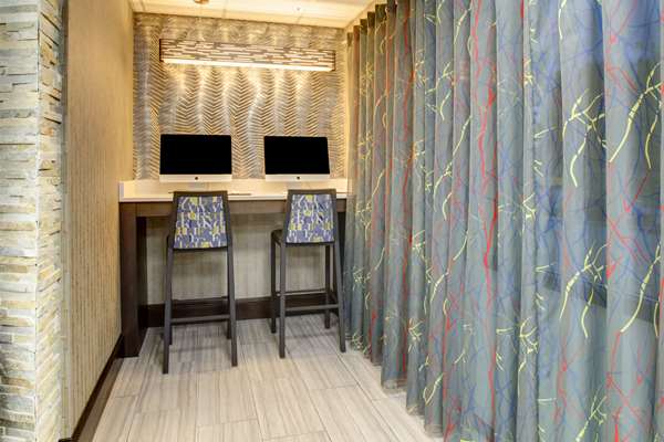 Conference Area - Clarion Inn Biltmore Village Asheville - I-40, Exit 50