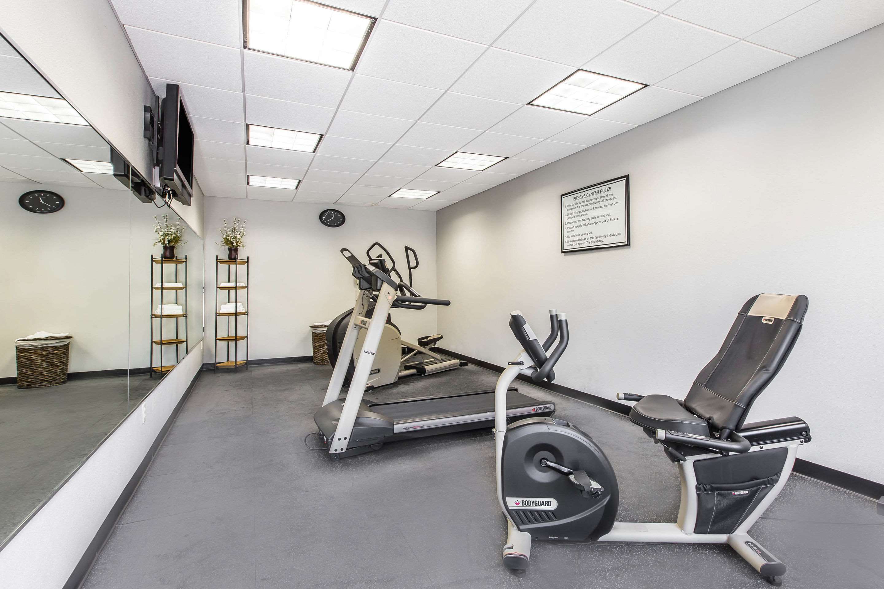 Fitness center | Clarion Inn Biltmore Village