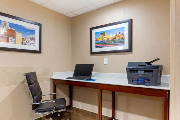 Conference Area - Comfort Inn Medical Park Durham - I-85, Exit 174B
