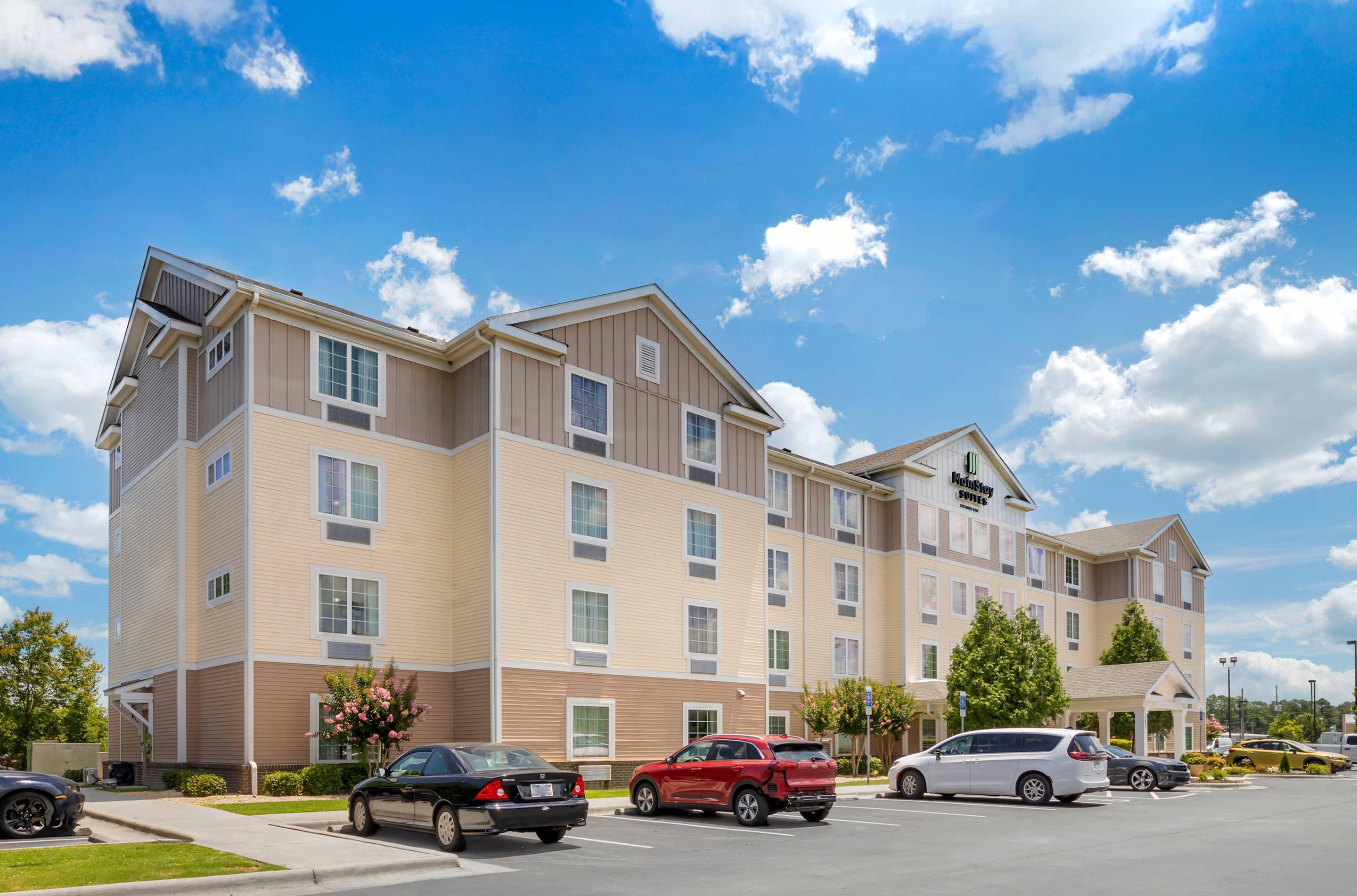 Hotel exterior | MainStay Suites Jacksonville near Camp Lejeune