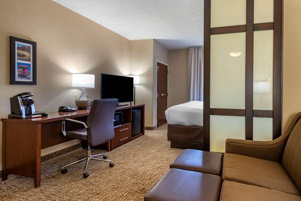 Suite - Comfort Suites Huntersville - I-77, Exit 23