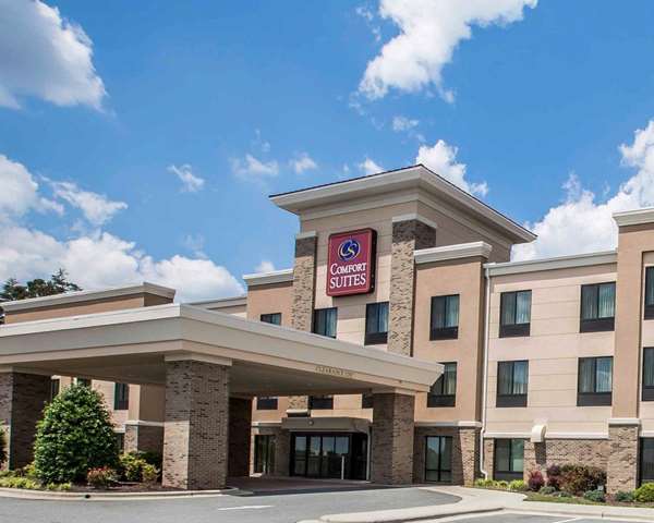 Exterior view - Comfort Suites Whitsett - I-40 & I-85, Exit 135