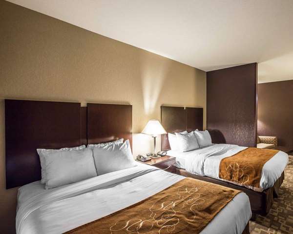  - Comfort Suites Whitsett - I-40 & I-85, Exit 135