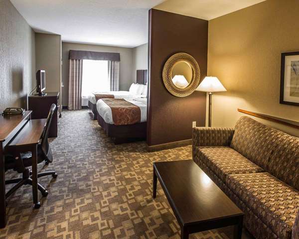  - Comfort Suites Whitsett - I-40 & I-85, Exit 135
