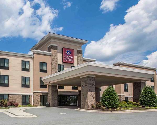 Exterior view - Comfort Suites Whitsett - I-40 & I-85, Exit 135