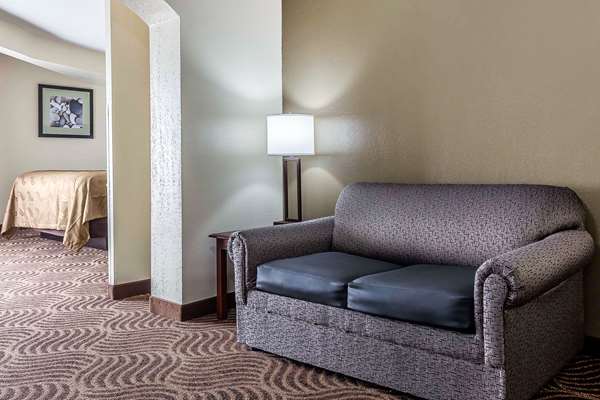 Suite - Quality Inn Salisbury - I-85, Exit 75