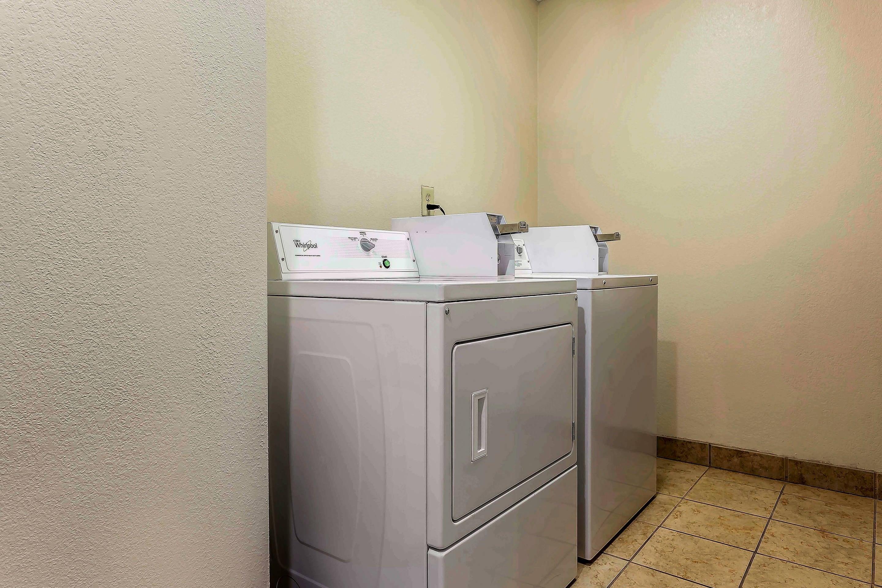 Guest laundry facilities | Quality Inn & Suites