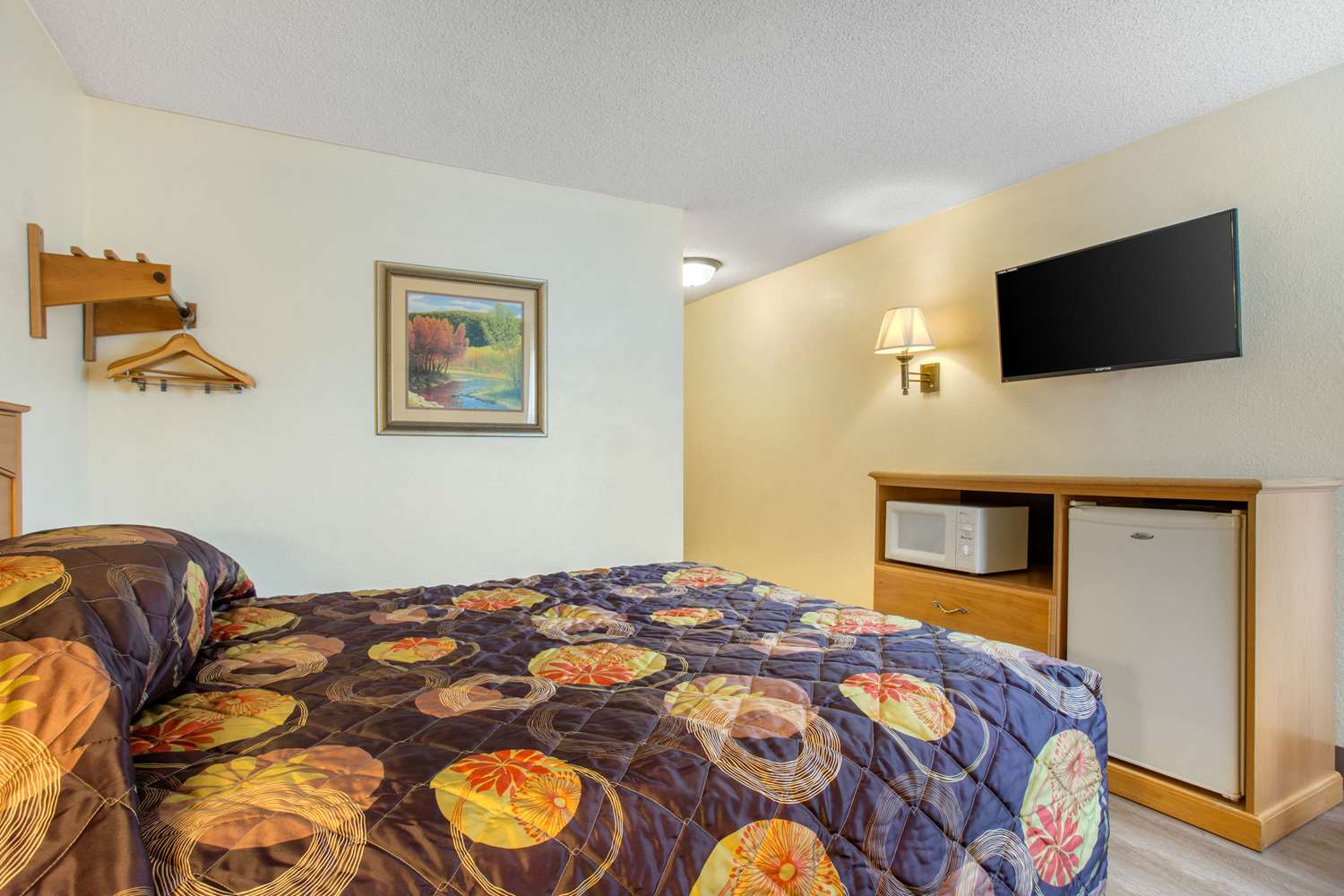 Room 9 asheville Room 9 asheville