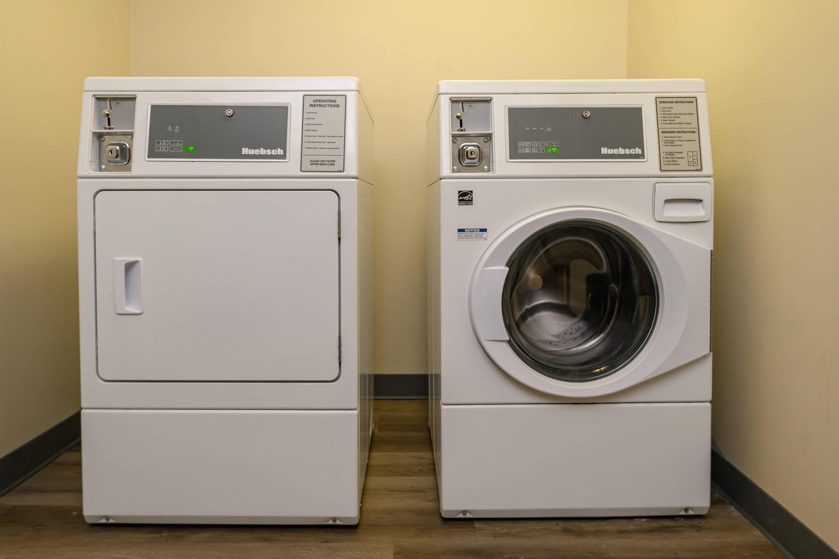 Guest laundry facilities | Quality Inn & Suites