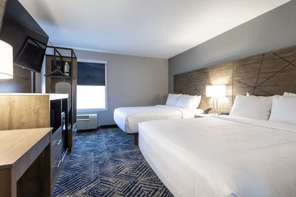 Suite - Rodeway Inn & Suites Asheville - I-26, Exit 33