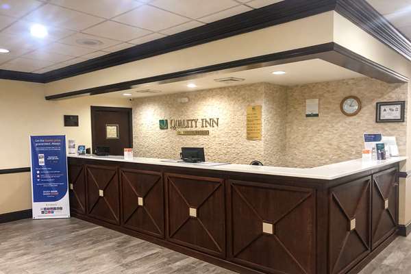  - Quality Inn Morganton - I-40, Exit 105