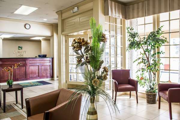  - Quality Inn Dunn - I-95, Exit 73