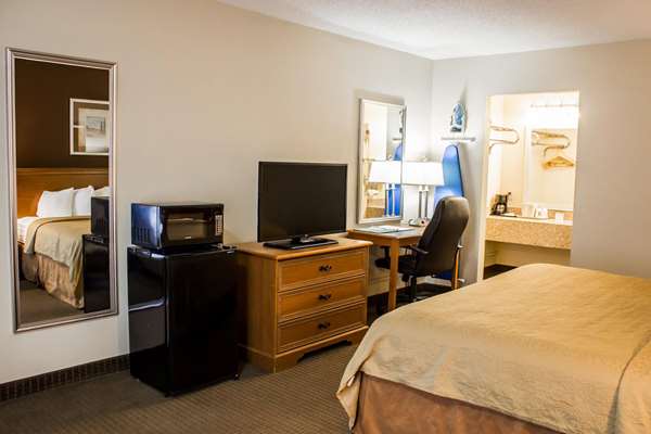  - Quality Inn Dunn - I-95, Exit 73
