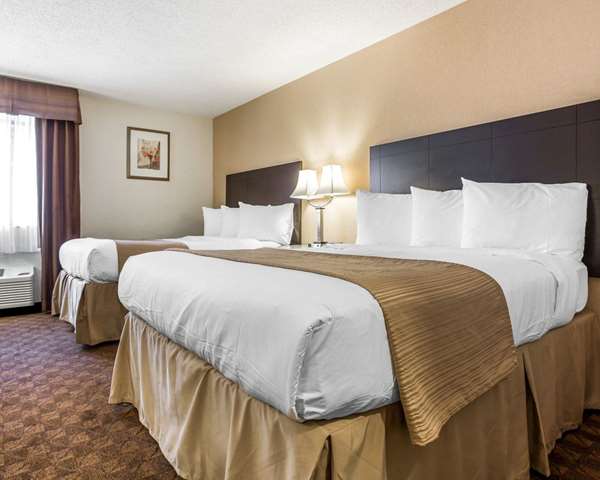  - Quality Inn & Suites Coliseum Greensboro - I-40, Exit 217