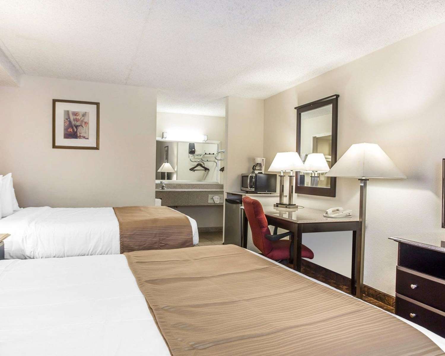 Quality Inn & Suites Coliseum Greensboro, NC See Discounts