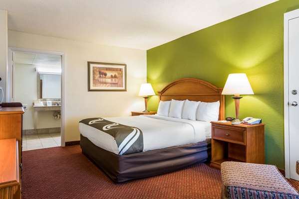  - Quality Inn Battleboro - I-95, Exit 145
