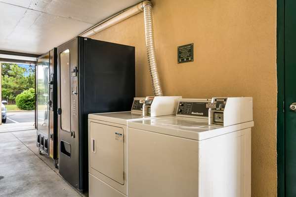 Amenities - Quality Inn Battleboro - I-95, Exit 145