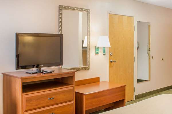  - Econo Lodge Walnut Creek Raleigh