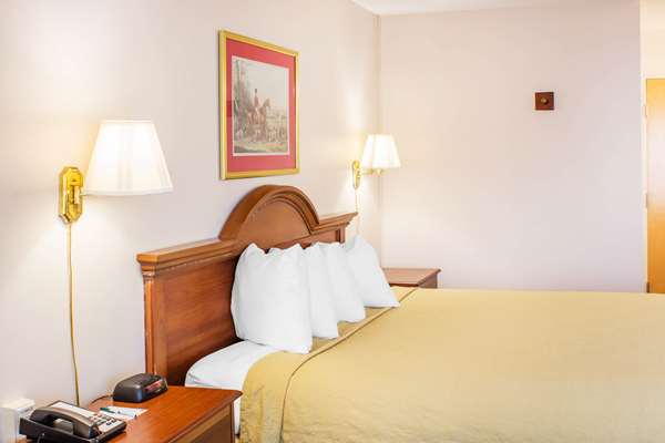  - Econo Lodge Walnut Creek Raleigh