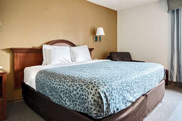  - Econo Lodge Walnut Creek Raleigh