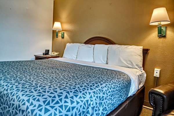  - Econo Lodge Walnut Creek Raleigh