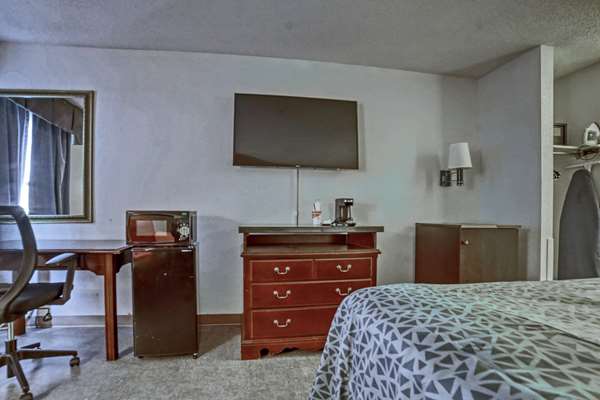  - Econo Lodge Walnut Creek Raleigh