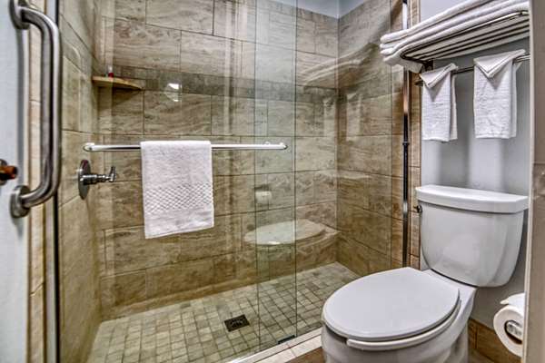  - Econo Lodge Walnut Creek Raleigh