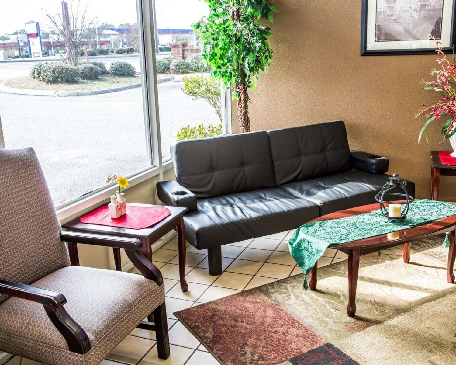 Rodeway Inn Suites Wilmington Nc See Discounts