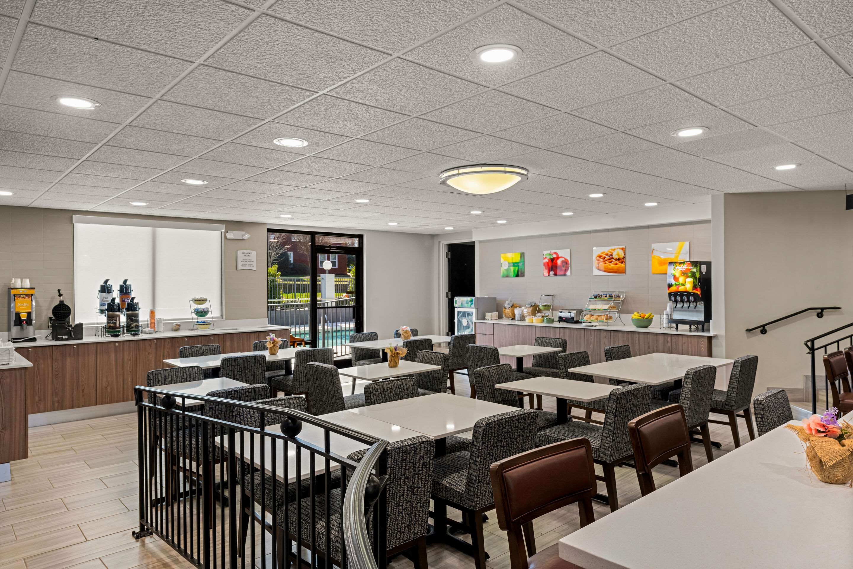 Breakfast area