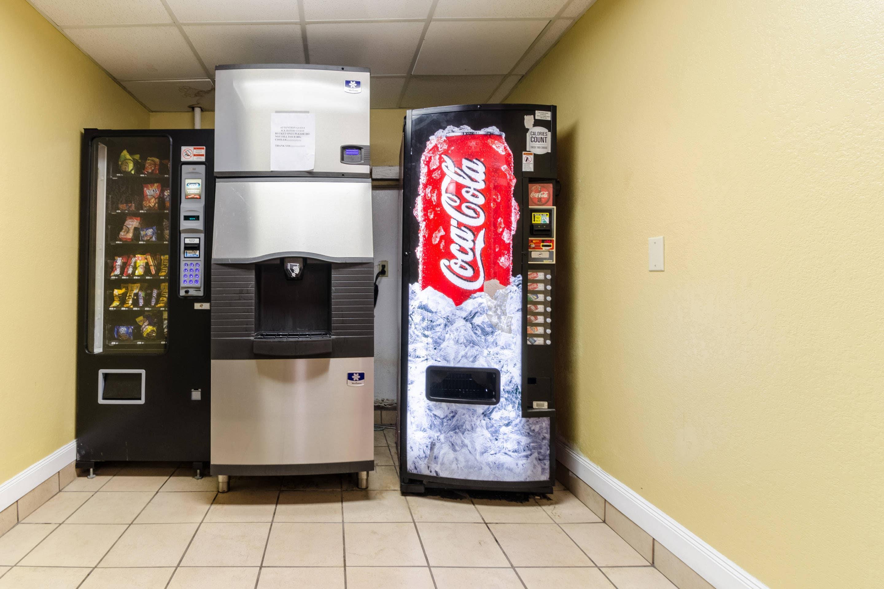 Hotel vending area | Rodeway Inn & Suites Jacksonville near Camp Lejeune