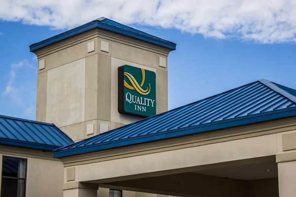 Exterior view - Quality Inn Fuquay-Varina