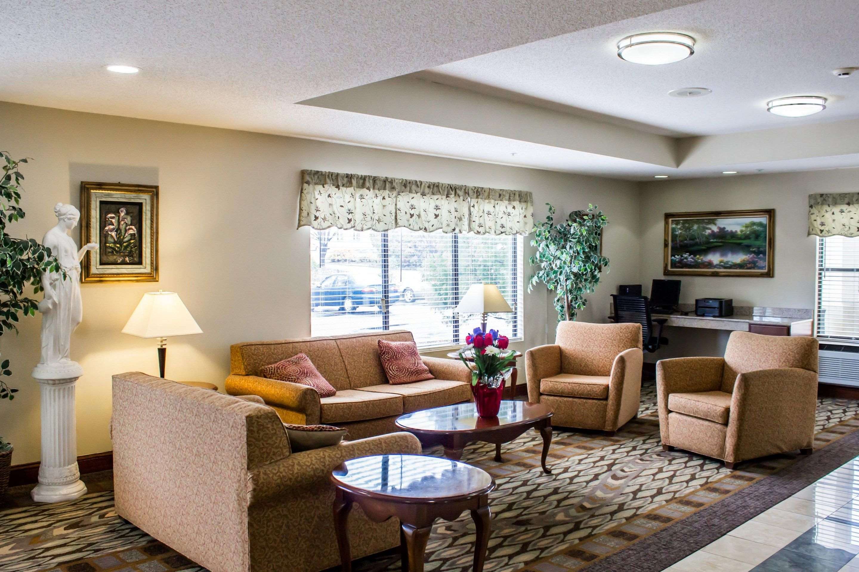 Spacious lobby with sitting area