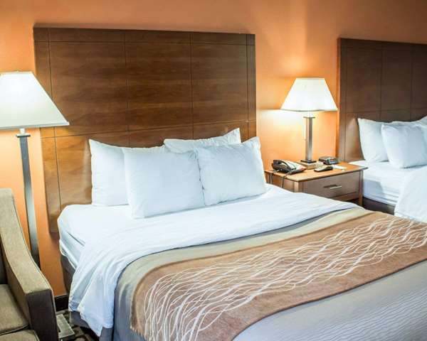  - Comfort Inn Fayetteville - I-95, Exit 49